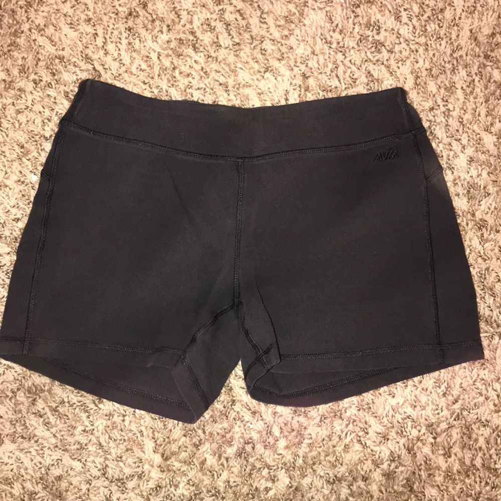 avian compression shorts